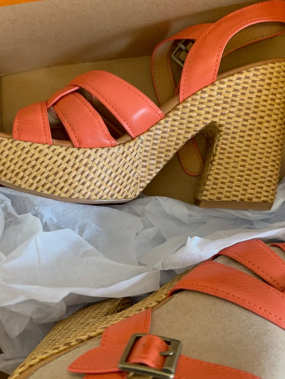 Korks Dee Women's Orange Platform Woven Block Heel Sandal NEW‎ 9